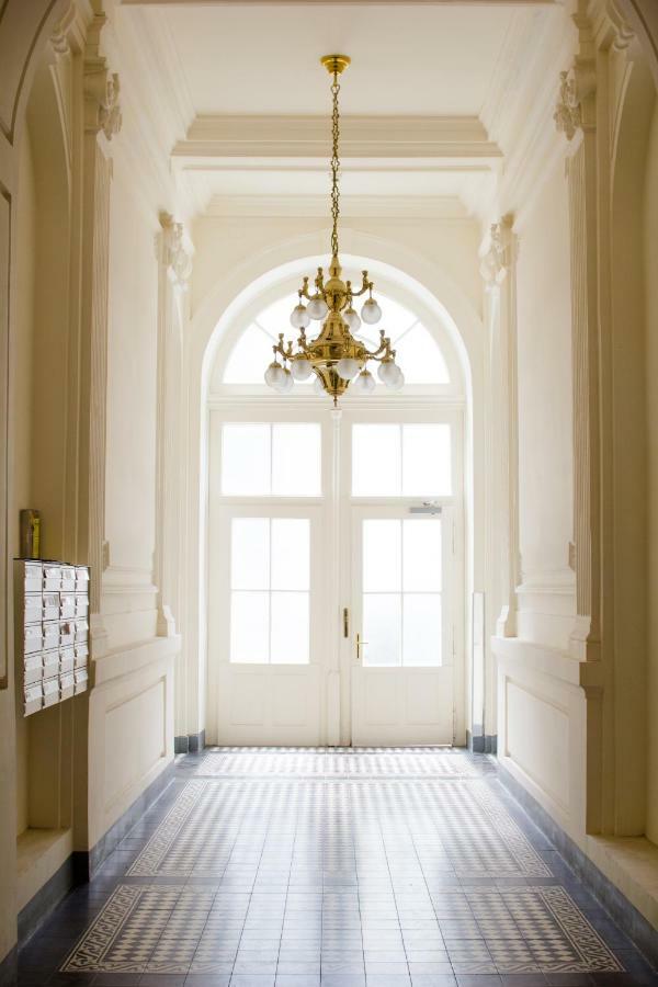 Opera - Mai's Appartement *